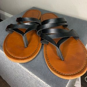 Universal thread flip flops